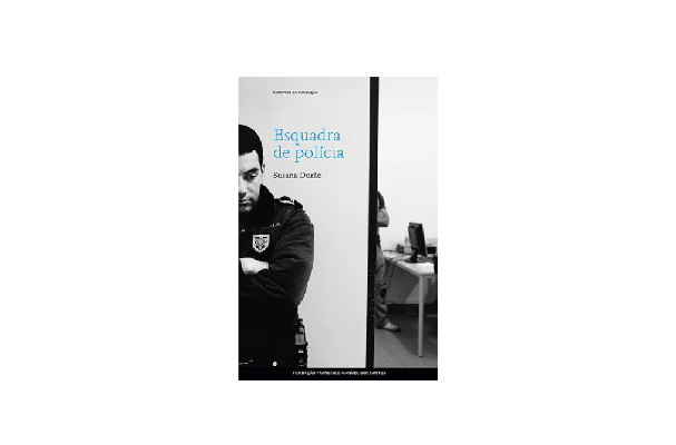 Esquadra de polícia