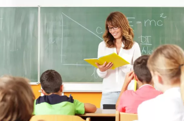 Os professores fazem falta?
